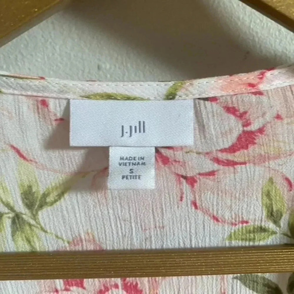 J. Jill Floral Cottage Core Button Down Blouse - Picture 5 of 13